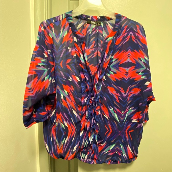 Blouse - Picture 1 of 2